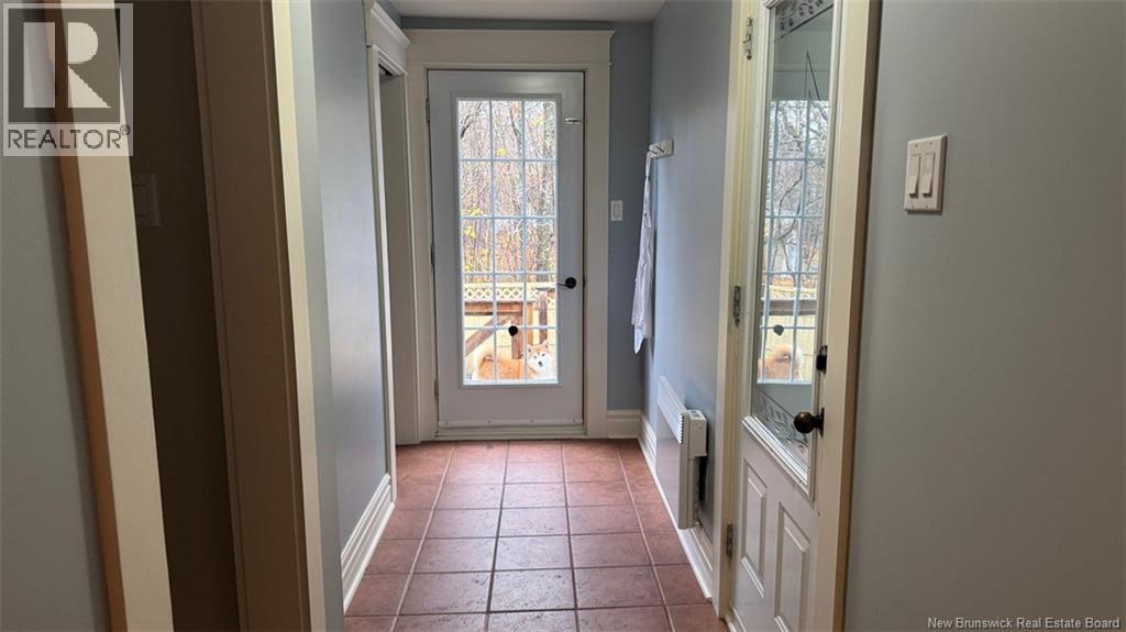 77 Fraser, Edmundston, New Brunswick  E3V 2B6 - Photo 16 - NB129534