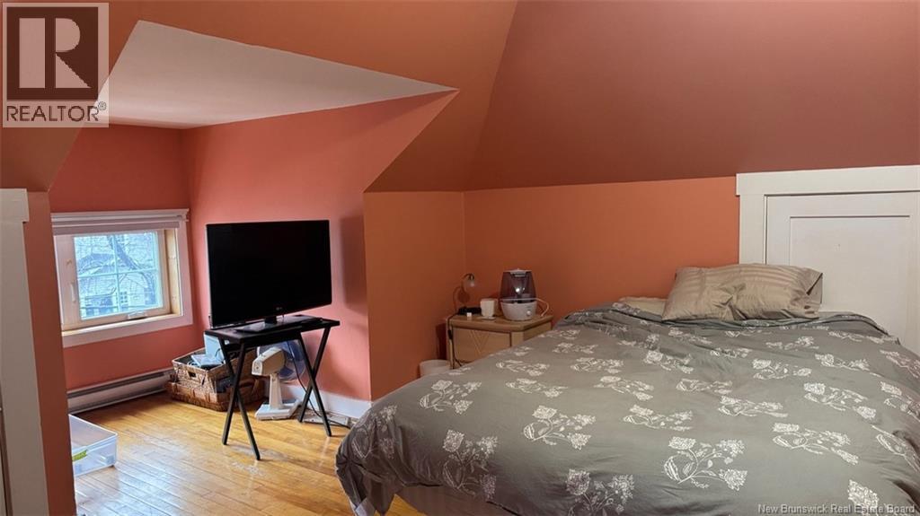 77 Fraser, Edmundston, New Brunswick  E3V 2B6 - Photo 27 - NB129534