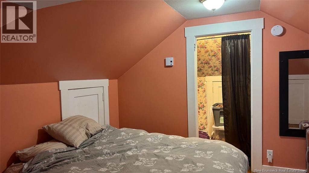 77 Fraser, Edmundston, New Brunswick  E3V 2B6 - Photo 28 - NB129534