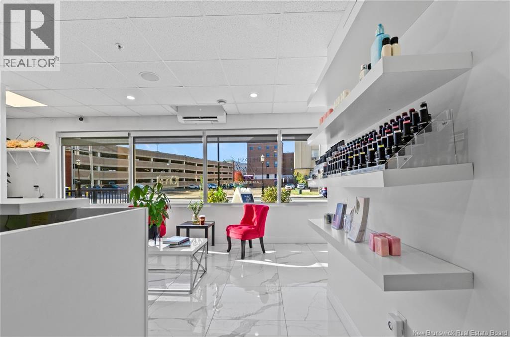 215 Queen Street, Fredericton, New Brunswick  E3B 0Y2 - Photo 5 - NB128830