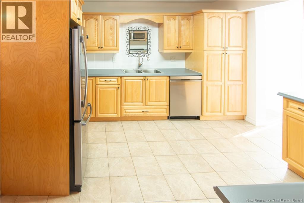 705 Amirault Street, Dieppe, New Brunswick  E1A 1E9 - Photo 10 - NB129464