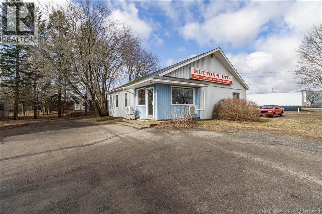 61 Winter Street, Sussex, New Brunswick  E4E 2J3 - Photo 13 - NB129580