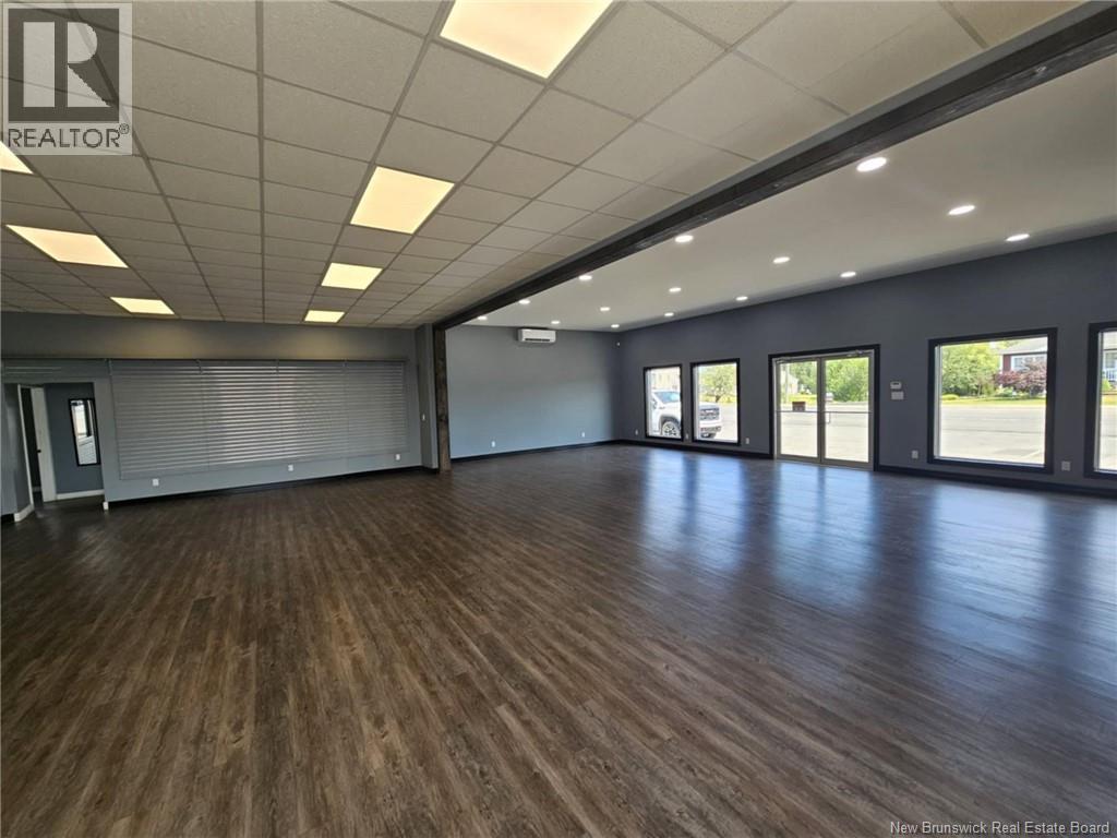 654 Principale Street, Beresford, New Brunswick  E8K 2B5 - Photo 12 - NB129612