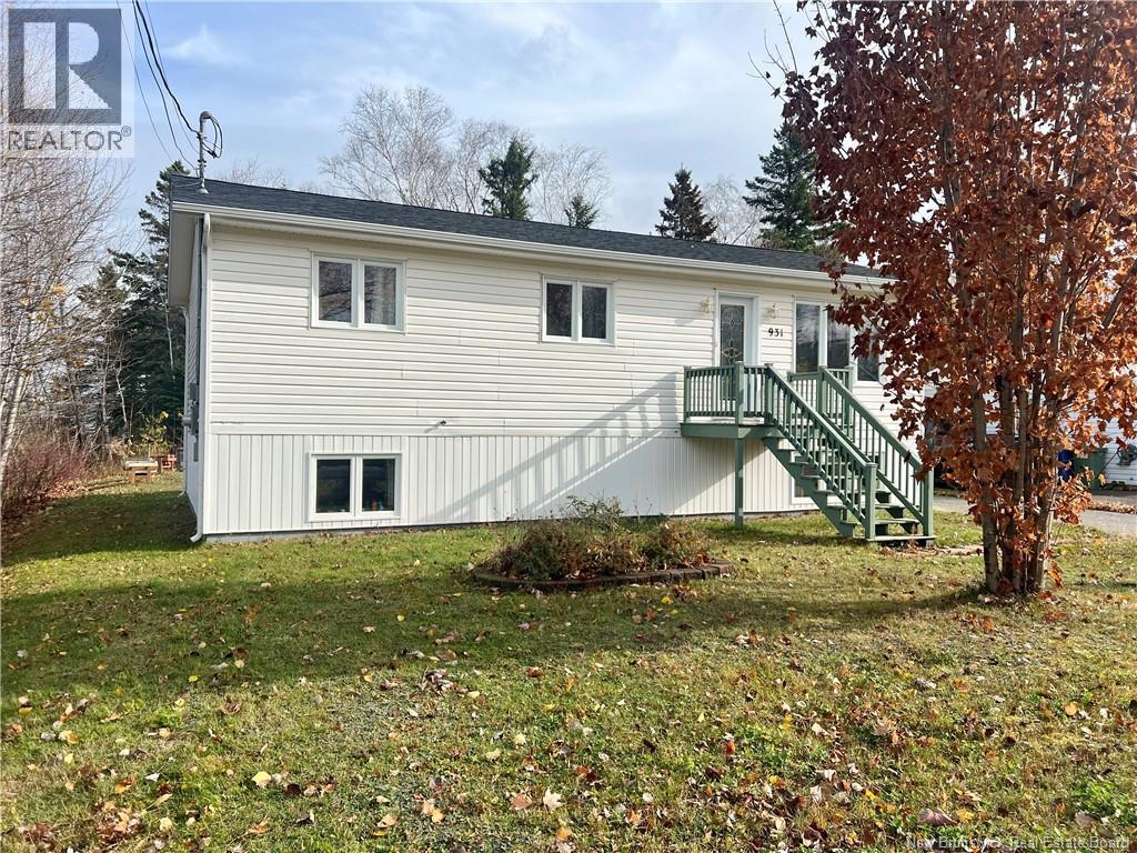 931 Francois, Beresford, New Brunswick  E8K 1L2 - Photo 2 - NB129639