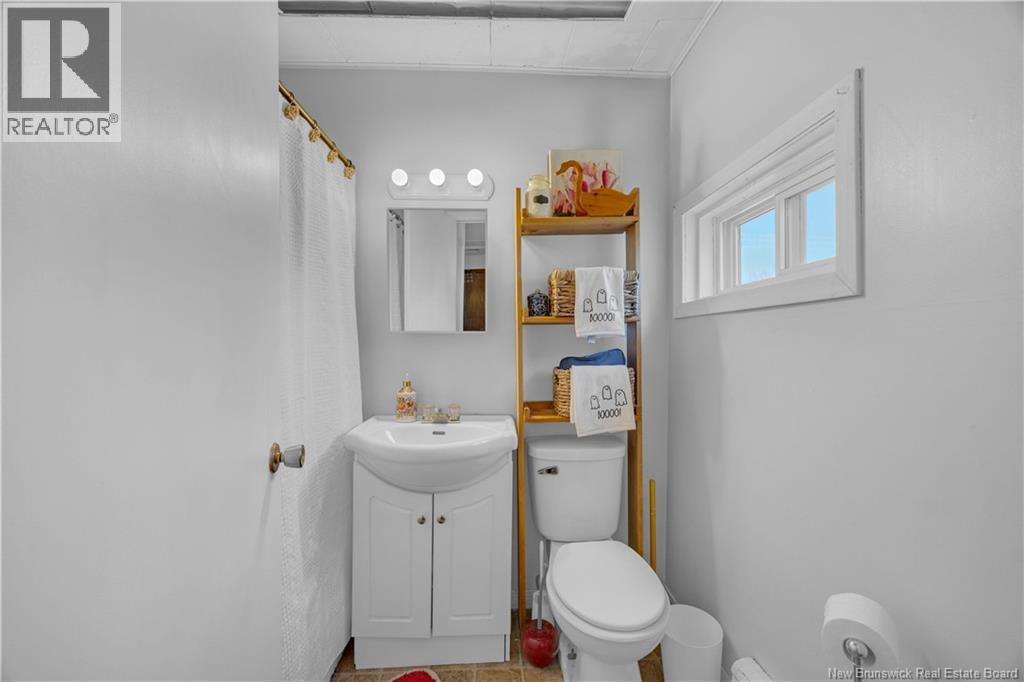 1054 Main Street, Hampton, New Brunswick E5N 6G2 - Photo 26 - NB129605