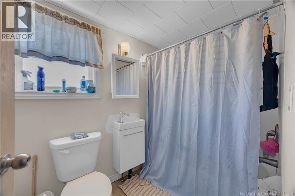 1054 Main Street, Hampton, New Brunswick E5N 6G2 - Photo 28 - NB129605