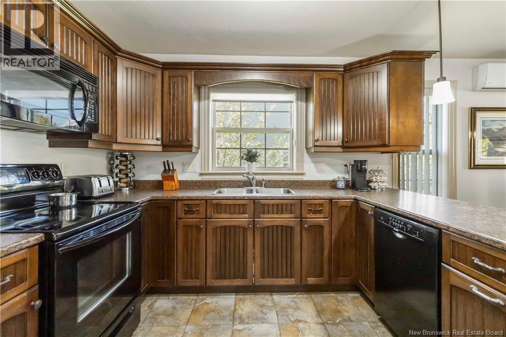 47 Newberry Street, Moncton, New Brunswick E1G 5M5 - Photo 9 - NB129659