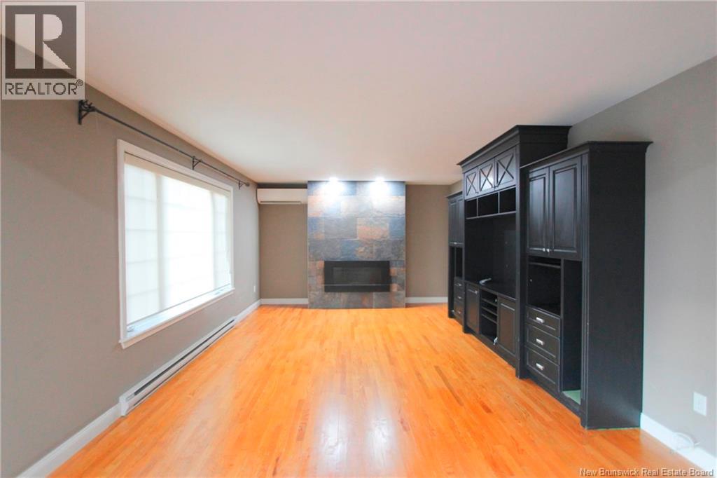 131 Wiggins Drive, Fredericton, New Brunswick E3A 5N7 - Photo 5 - NB129714