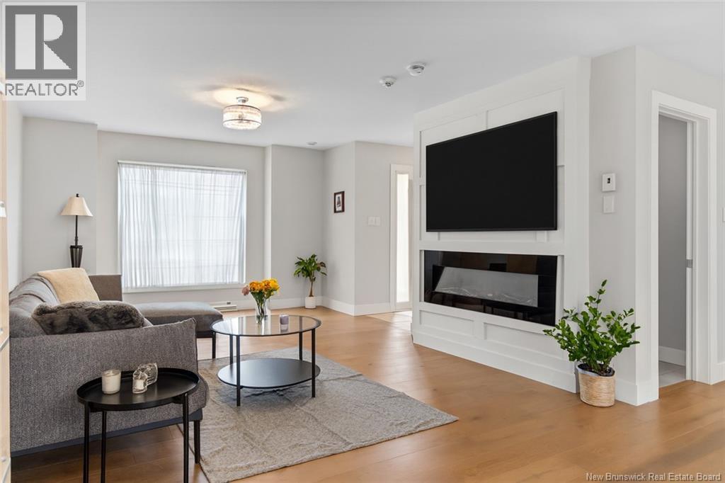16 Brooklyn, Moncton, New Brunswick  E1A 7E8 - Photo 5 - NB129783