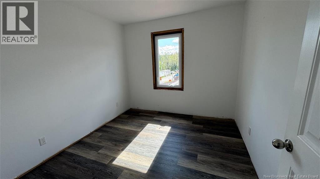 64 Broadway Boulevard, Grand-Sault/grand Falls, New Brunswick E3Z 2J7 - Photo 10 - NB129823