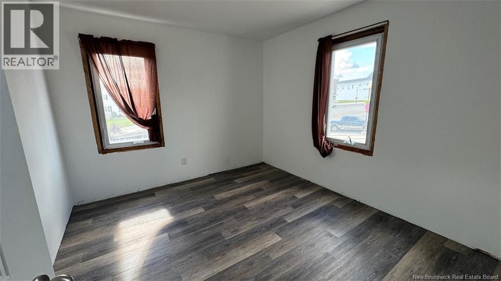 64 Broadway Boulevard, Grand-Sault/grand Falls, New Brunswick E3Z 2J7 - Photo 11 - NB129823