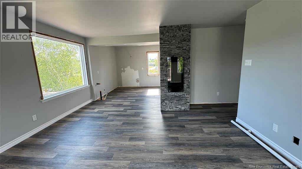 64 Broadway Boulevard, Grand-Sault/grand Falls, New Brunswick E3Z 2J7 - Photo 9 - NB129823