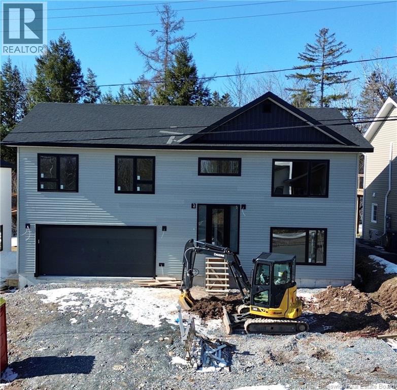 46 St. Pierre Street, Fredericton, New Brunswick  E3C 0L7 - Photo 2 - NB129829