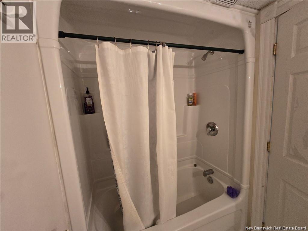 26 Bridge, Sackville, New Brunswick  E4L 3N5 - Photo 15 - NB130034