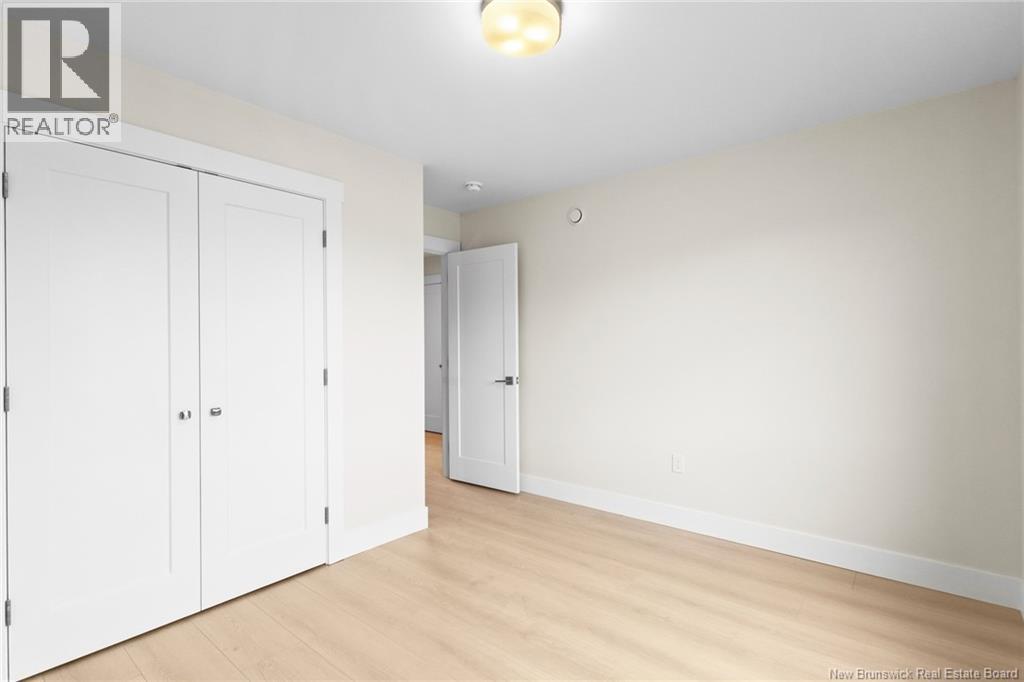 32 Attenborough Drive, Fredericton, New Brunswick  E3A 9R6 - Photo 36 - NB130021