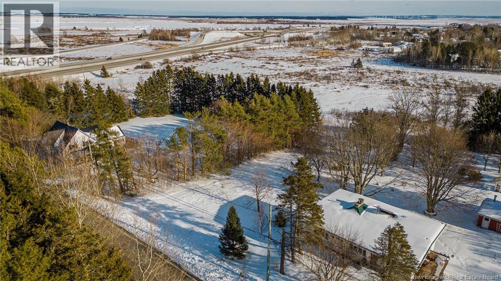 27 Harris Drive, Sackville, New Brunswick  E4L 3X6 - Photo 3 - NB130071