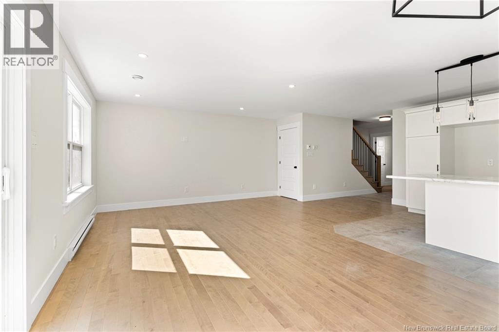 103 Rochefort, Dieppe, New Brunswick  E1A 6X9 - Photo 9 - NB129747