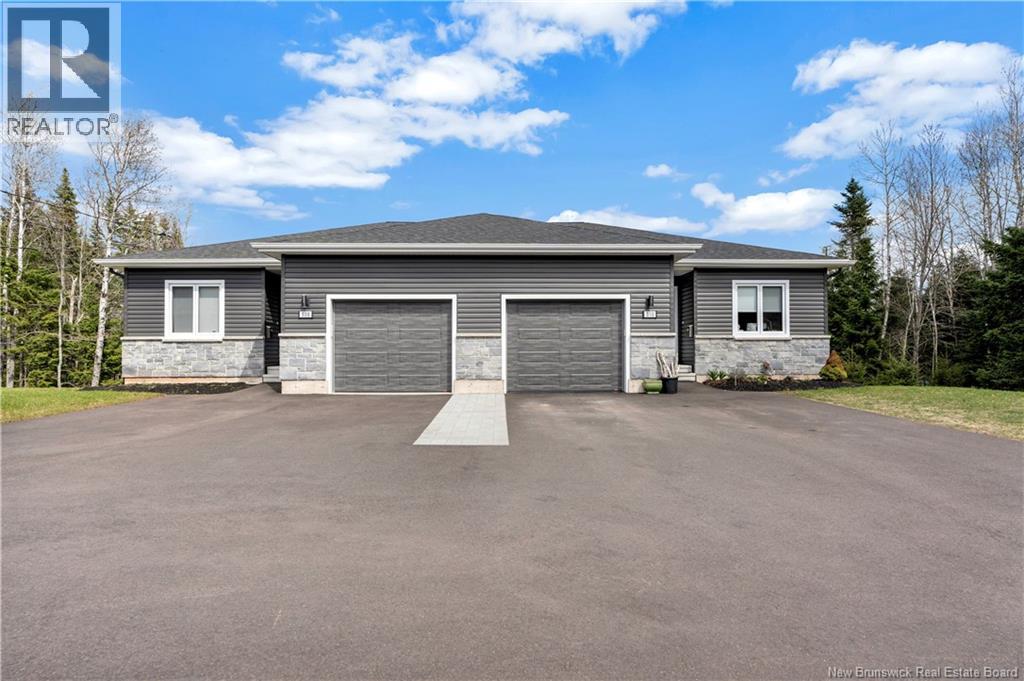 310 Damien, Dieppe, New Brunswick  E1A 5V6 - Photo 2 - NB130086