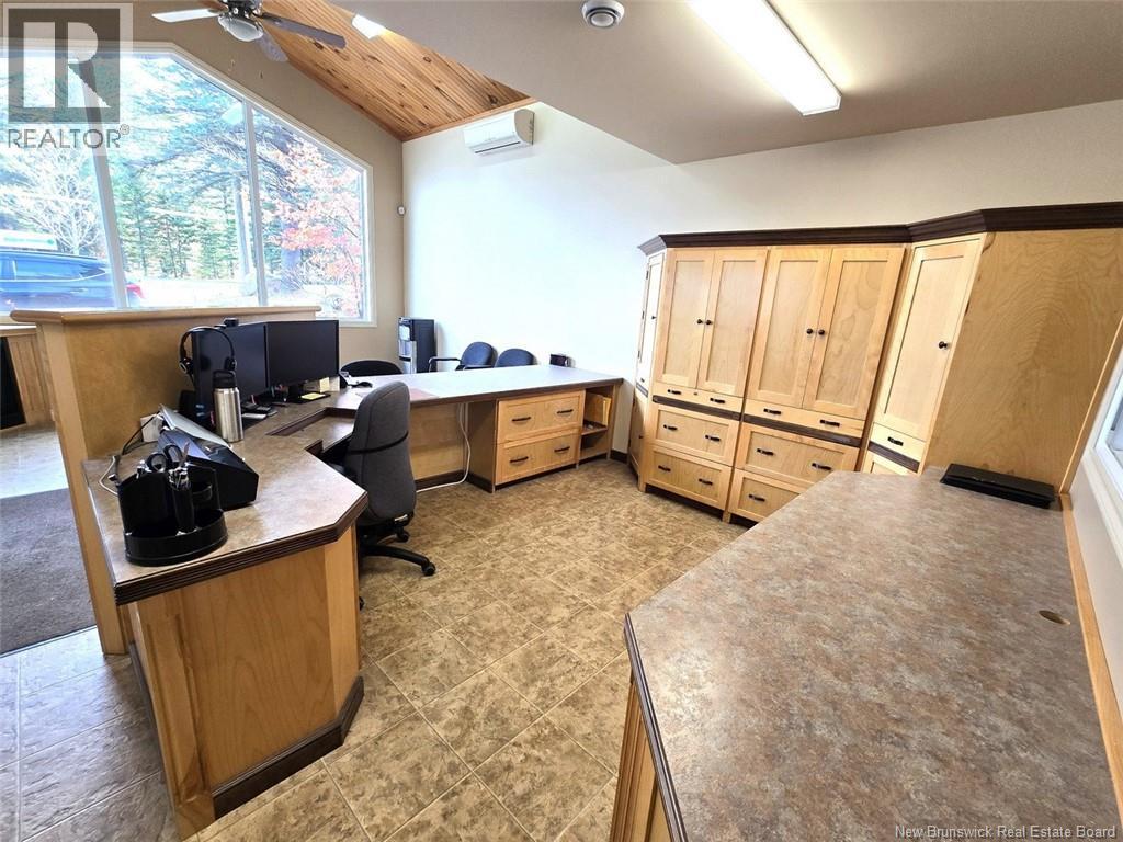 700 Victoria Street, Edmundston, New Brunswick  E3V 3S9 - Photo 5 - NB130024