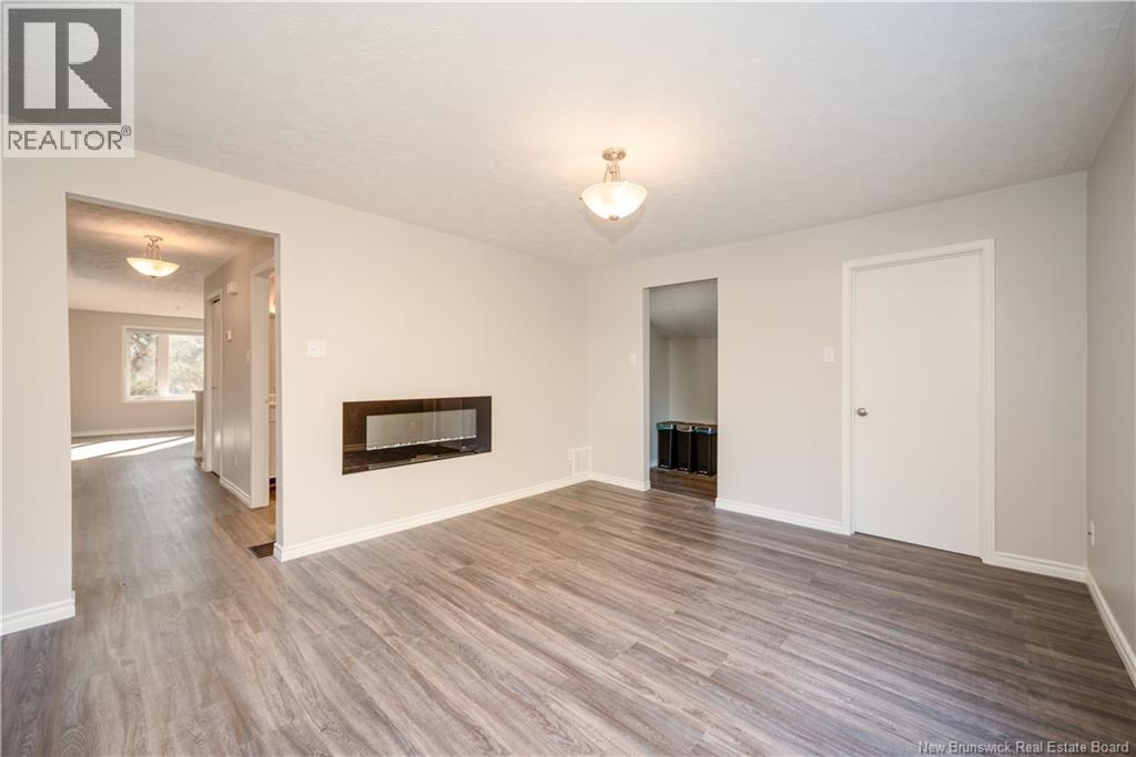 45 Cabot Drive, Moncton, New Brunswick  E1A 5K8 - Photo 18 - NB130045