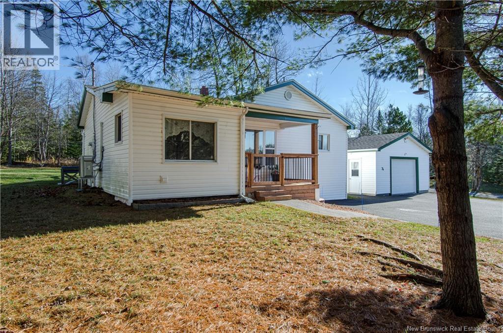 74 Vincent Road, Quispamsis, New Brunswick  E2E 1V4 - Photo 12 - NB129949