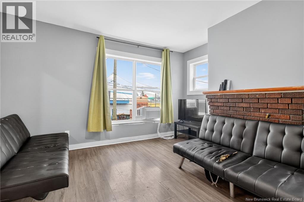 40-42 Harris, Moncton, New Brunswick E1C 4N6 - Photo 11 - NB129875