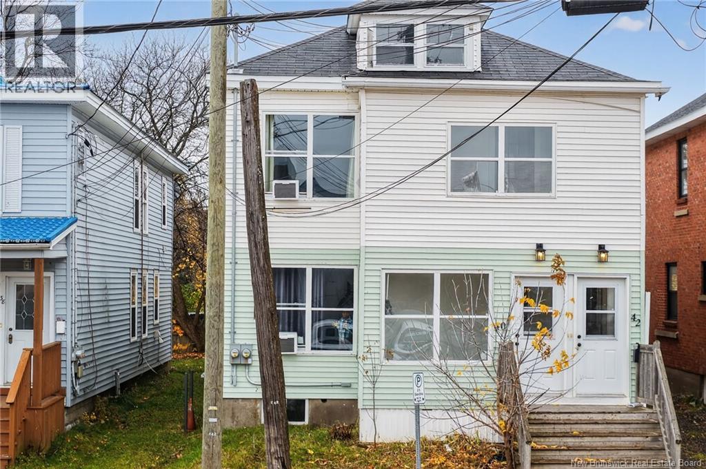 40-42 Harris, Moncton, New Brunswick E1C 4N6 - Photo 4 - NB129875