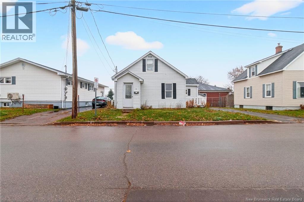 12 Ash, Moncton, New Brunswick  E1C 3M8 - Photo 1 - NB130211