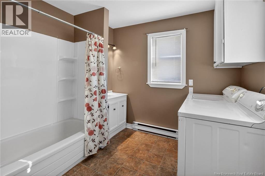 12 Ash, Moncton, New Brunswick  E1C 3M8 - Photo 18 - NB130211