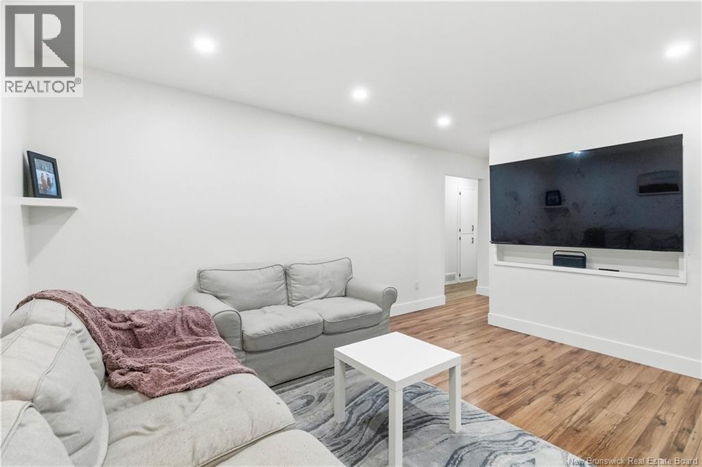 10 Frost Street, Riverview, New Brunswick E1B 4C9 - Photo 5 - NB130221
