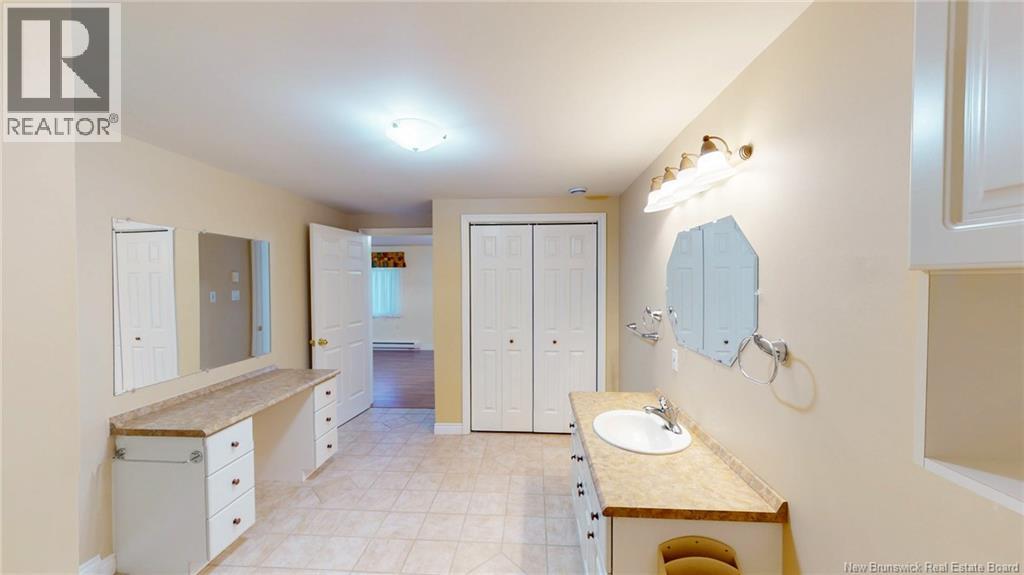 15 Saint Peters Court, Saint John, New Brunswick  E2K 5N4 - Photo 25 - NB130115