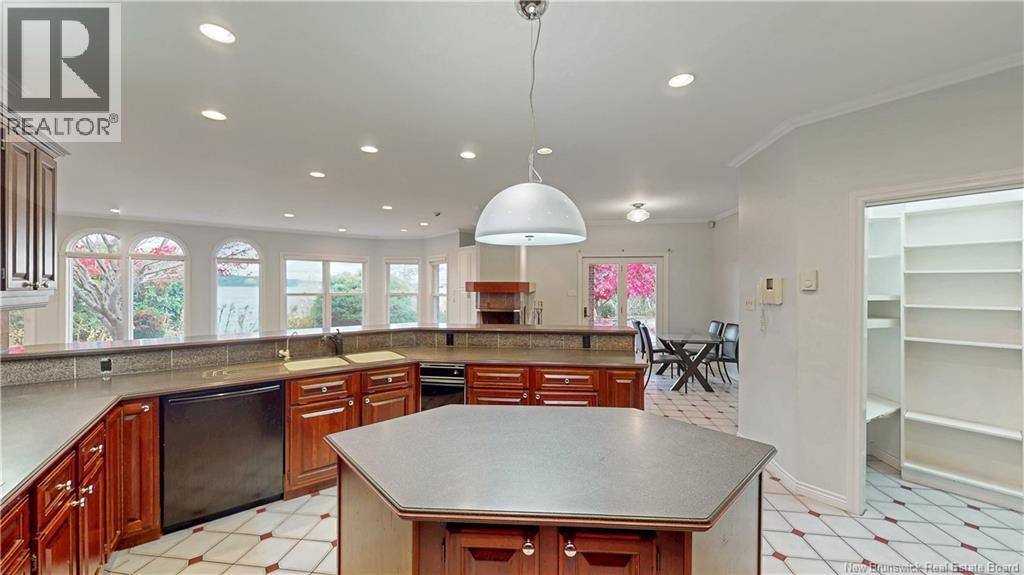 39 Elizabeth Parkway, Rothesay, New Brunswick E2H 1E8 - Photo 21 - NB128710