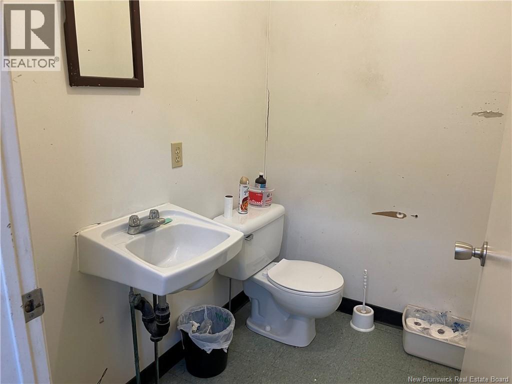 969 Royal Road, Memramcook, New Brunswick  E4K 1X5 - Photo 9 - NB130294