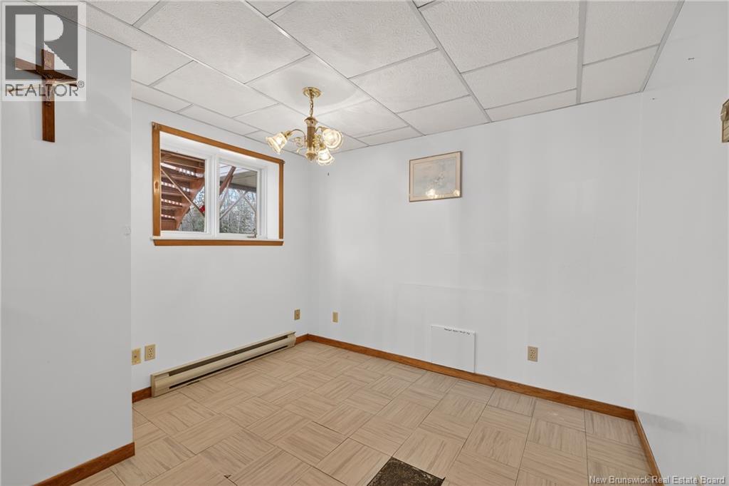 309 Morrison, Beresford, New Brunswick E8K 2H8 - Photo 17 - NB130214