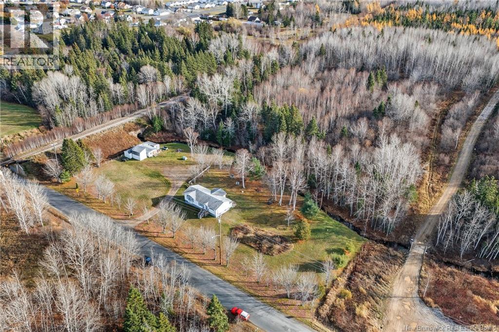 309 Morrison, Beresford, New Brunswick E8K 2H8 - Photo 9 - NB130214