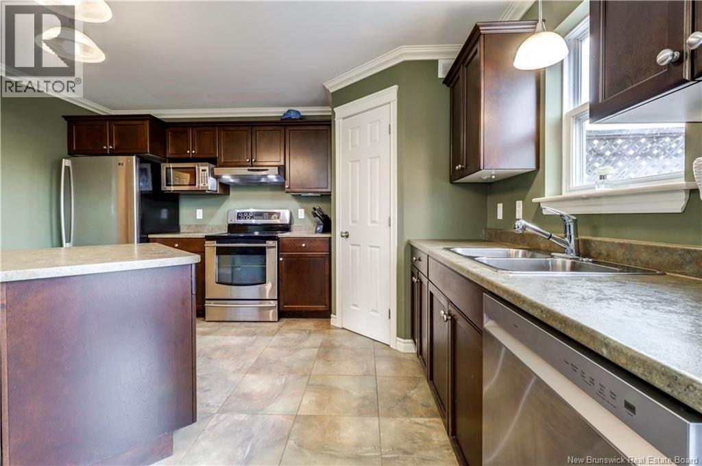 60 Hunterwood Street, Moncton, New Brunswick E1G 0L2 - Photo 11 - NB130319