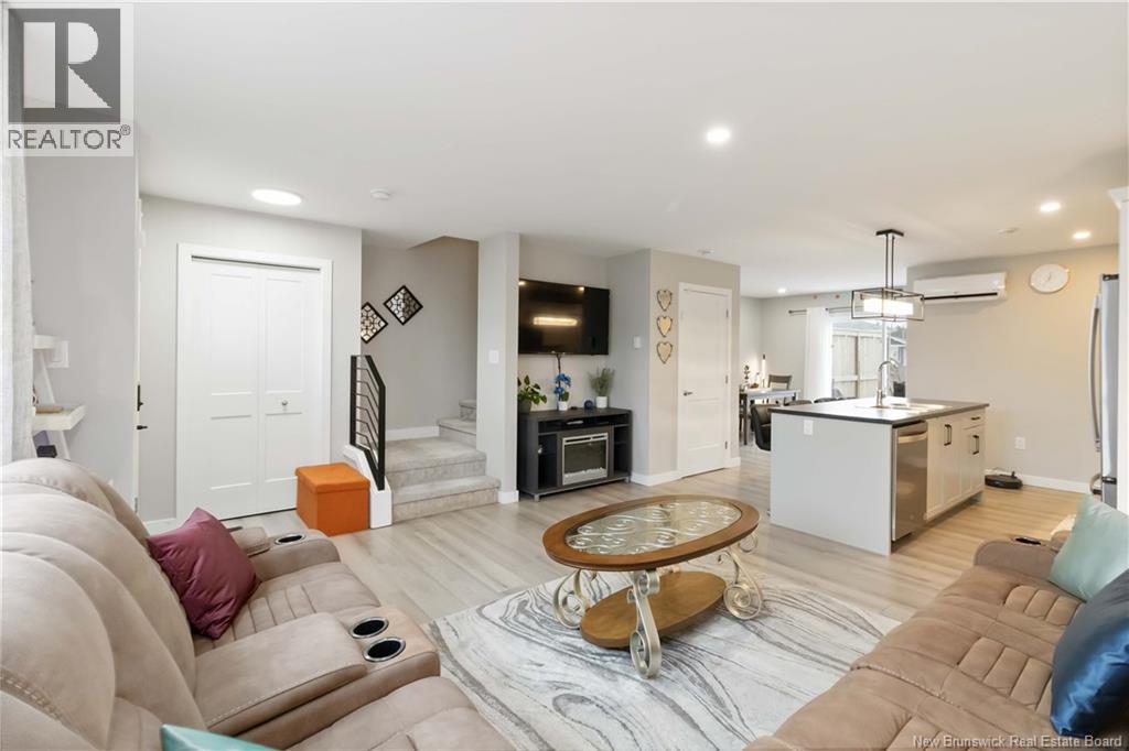 405 Damien Street, Dieppe, New Brunswick E1A 5V6 - Photo 3 - NB130179
