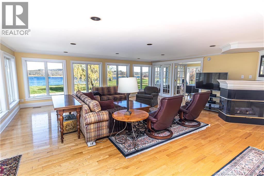 1337 Woodstock Road, Fredericton, New Brunswick E3B 7R9 - Photo 28 - NB130122