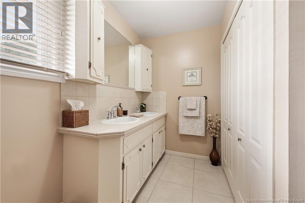 1803 Amirault, Dieppe, New Brunswick E1A 7J7 - Photo 14 - NB130299