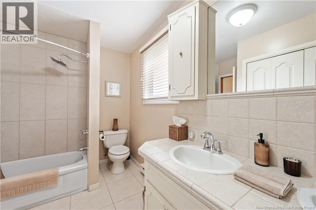 1803 Amirault, Dieppe, New Brunswick E1A 7J7 - Photo 15 - NB130299
