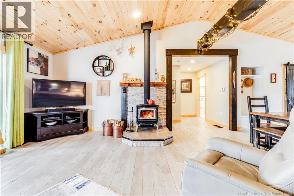 31 Hawkshaw Road, Hawkshaw, New Brunswick E6G 1N8 - Photo 5 - NB130381