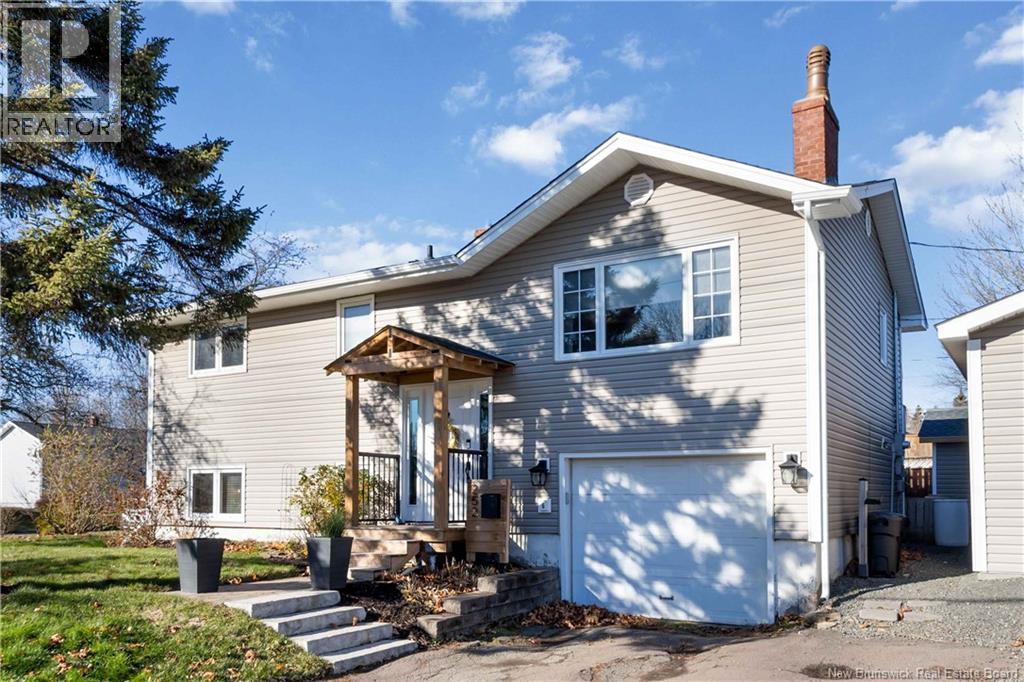 252 Whitepine Road, Riverview, New Brunswick E1B 2X3 - Photo 3 - NB130222