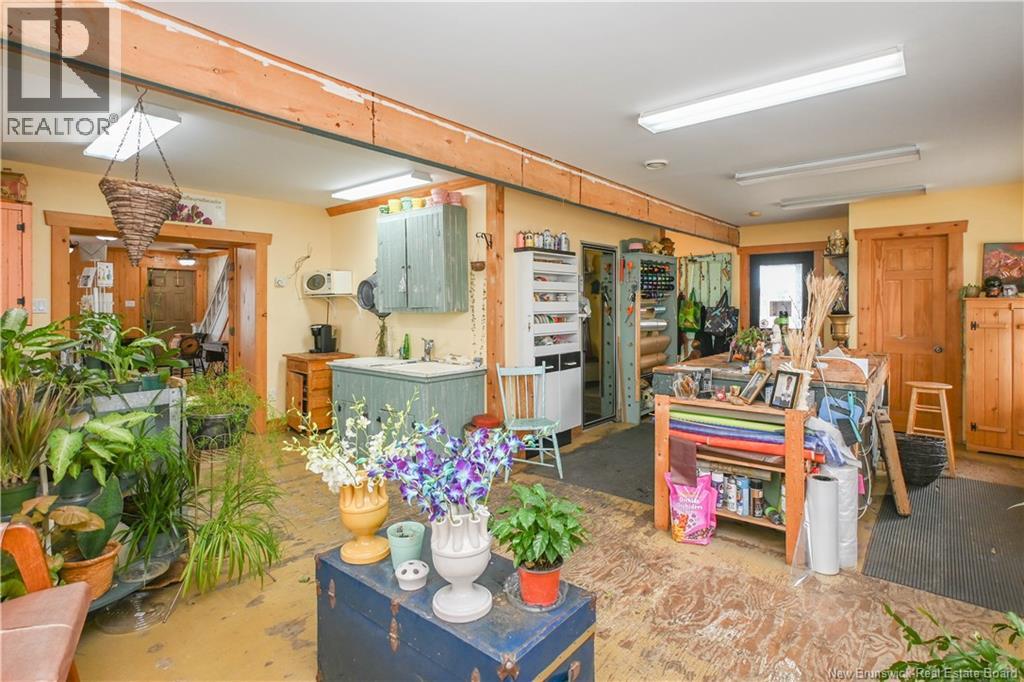 142 Boul Saint-Pierre E. Boulevard, Caraquet, New Brunswick  E1W 1B1 - Photo 25 - NB130516