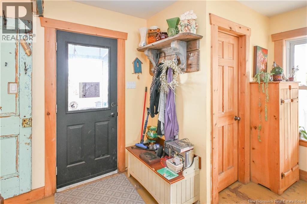 142 Boul Saint-Pierre E. Boulevard, Caraquet, New Brunswick  E1W 1B1 - Photo 31 - NB130516