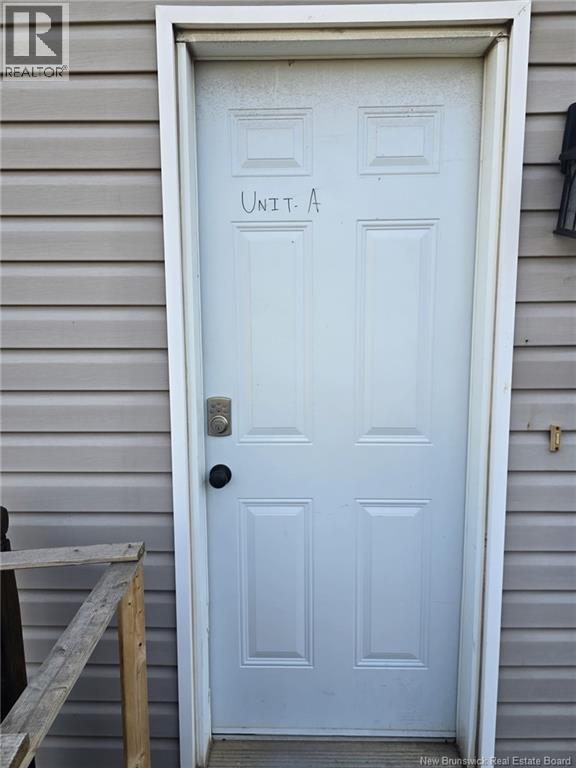 167 Elmwood Drive, Moncton, New Brunswick E1A 1X2 - Photo 2 - NB130412