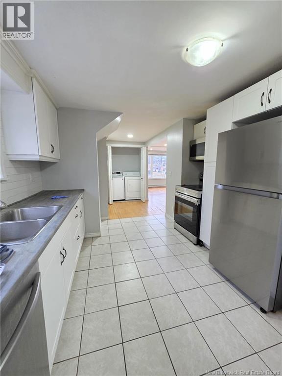 167 Elmwood Drive, Moncton, New Brunswick E1A 1X2 - Photo 3 - NB130412