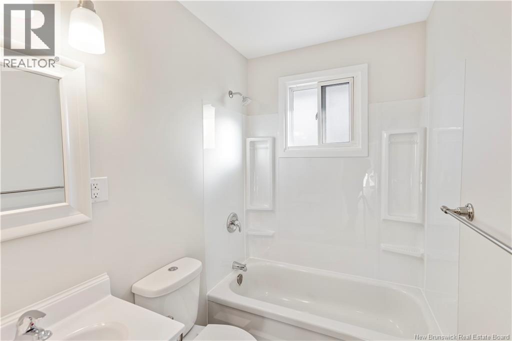 25-27 Whitney Avenue, Moncton, New Brunswick  E1C 8C5 - Photo 12 - NB130641