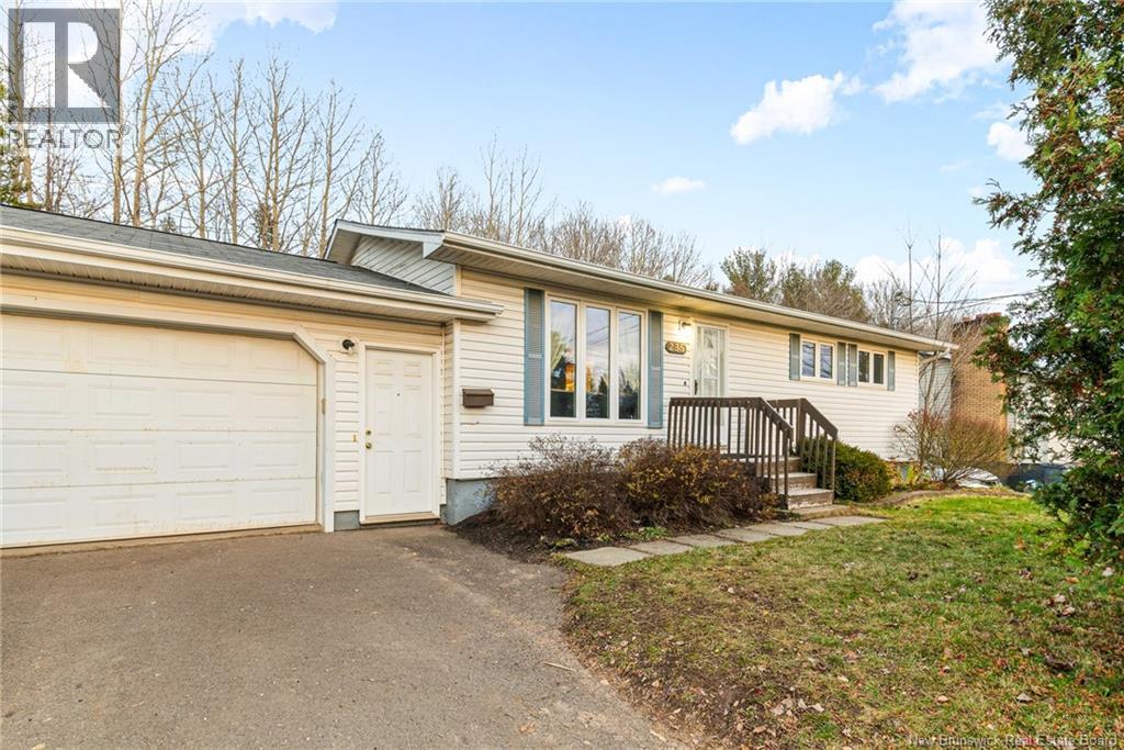 235 Pascal, Dieppe, New Brunswick