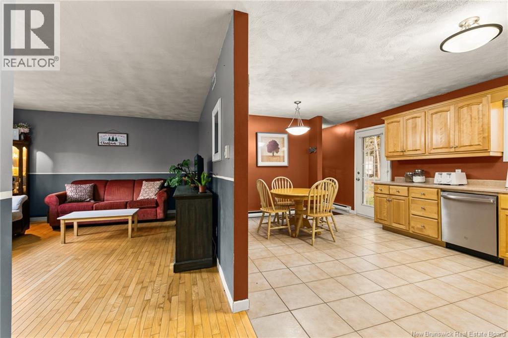 235 Pascal, Dieppe, New Brunswick E1A 2C8 - Photo 8 - NB130669