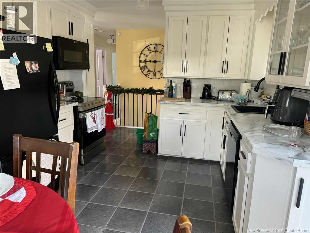 236 Neilson Street, Woodstock, New Brunswick  E7M 2H9 - Photo 5 - NB130715